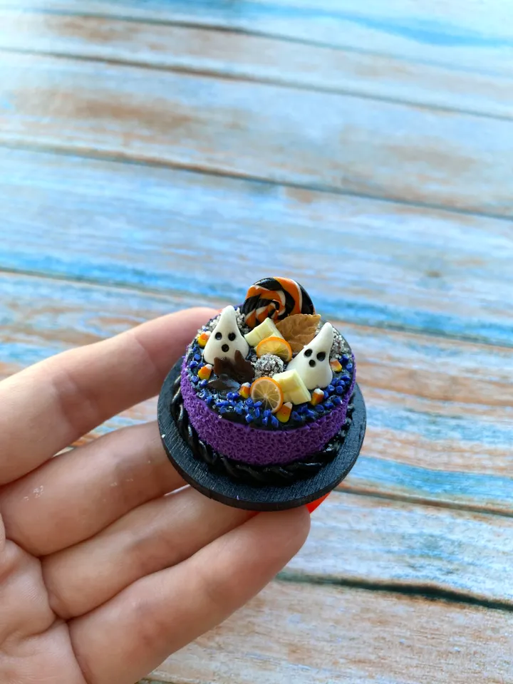 Miniature Halloween Cake with Polymer Clay for Dollhouse Souvenir