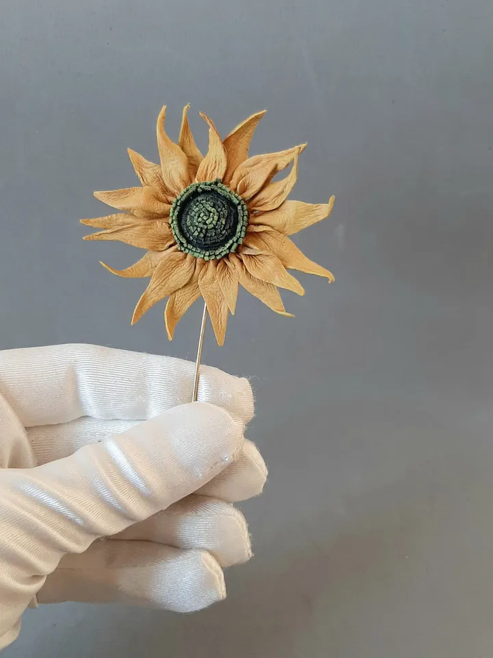 Sunflower men's lapel pin Leather boutonniere for him 3rd anniversary gift, art.8