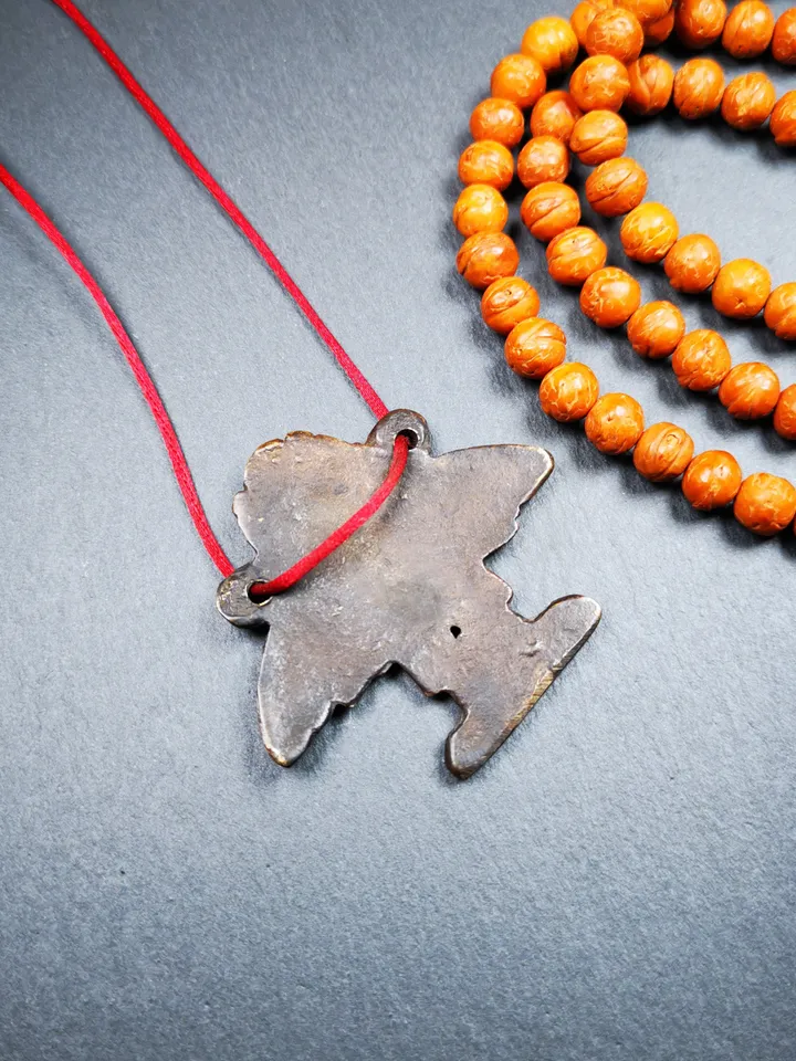 Gandhanra Antique Tibetan Buddhist Amulet Pendant - Garuda - The Golden-Winged Bird,Made of Thokcha,100 years Old