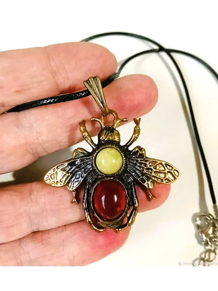 Honey Bee Jewelry Vintage Gold and Black with Amber Pendant Necklace Handmade Gift for Girl Women Summer Jewelry