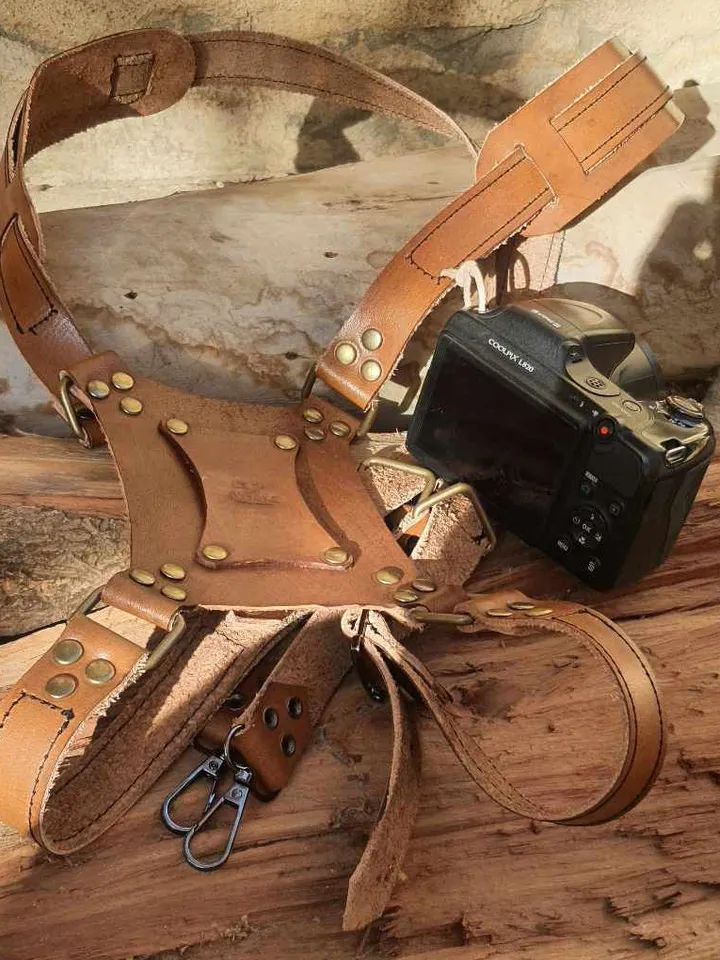 Personalized Dual Camera Strap, photographer holster, Handmade Leather Camera Harness, camera belt