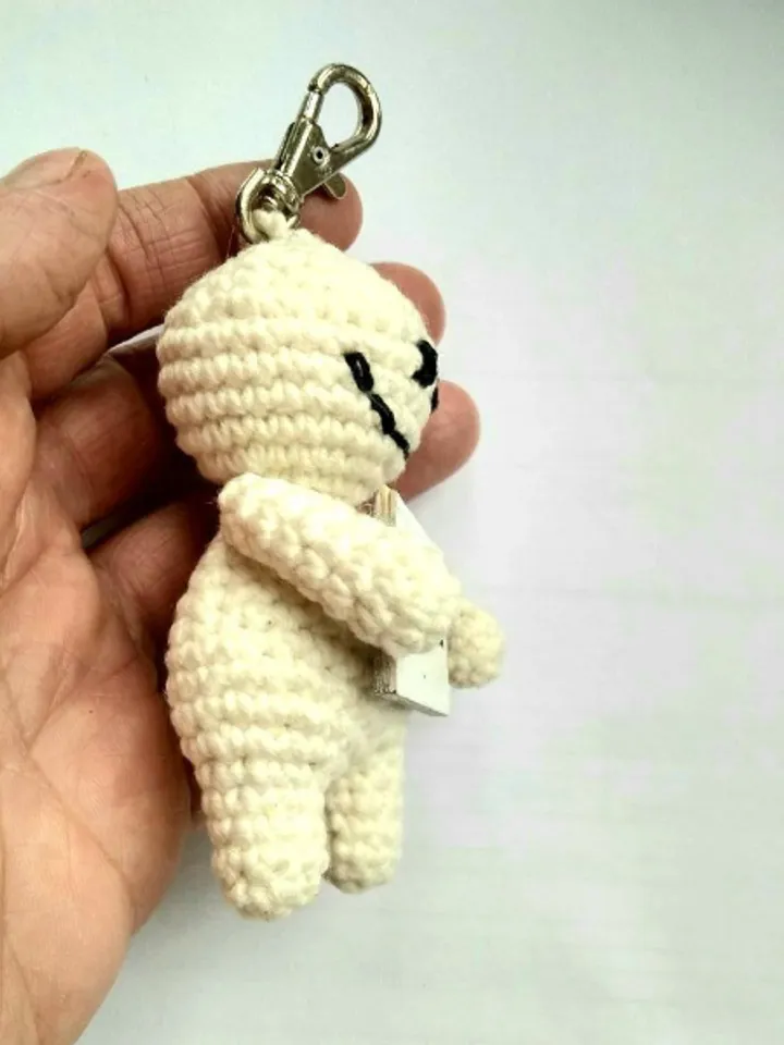 The keychain "lovesick" for a bag or keys, a toy in the car interior, a pendant for the rearview mirror