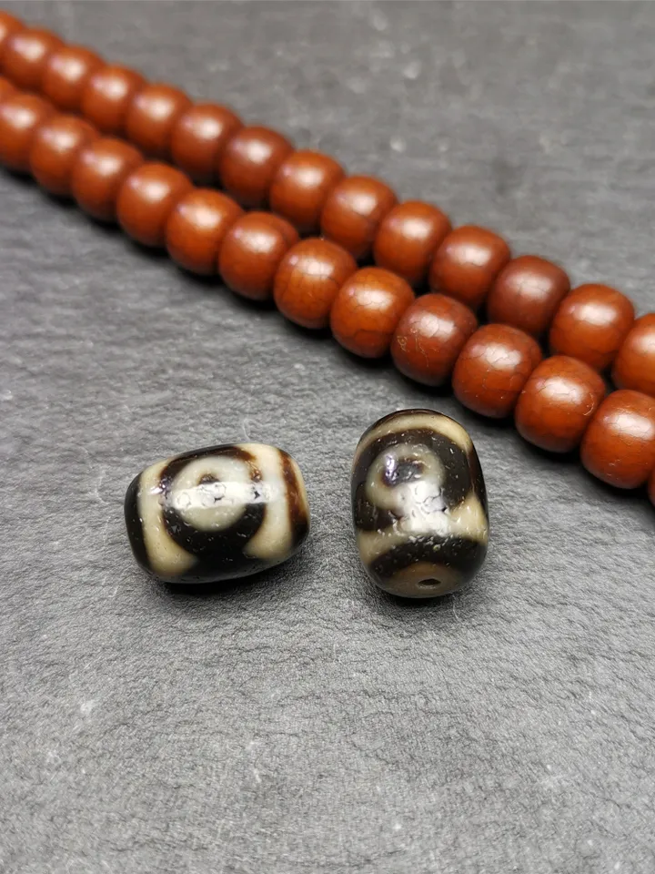 Gandhanra Tibetan Mandala 3 Eyes Dzi Bead Accessories,Dzi Spacer Beads,Marker Beads for Mala Necklace,0.63" × 0.47"