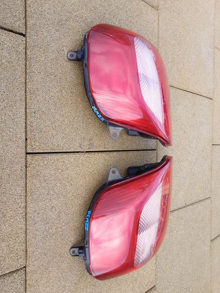 JDM Toyota MR2 Spyder MR-S Taillights Tail Lights Lamps ZZW30 1ZZ VVTI Set OEM