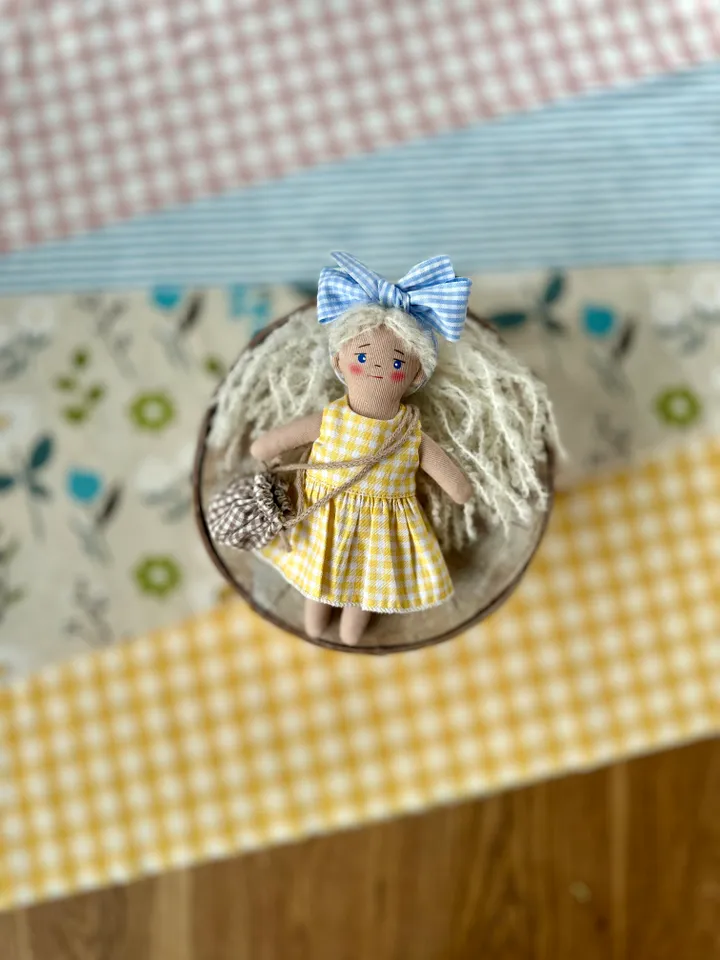 6.2”/16 cm Doll with Clothes PDF
SEWING PATTERN