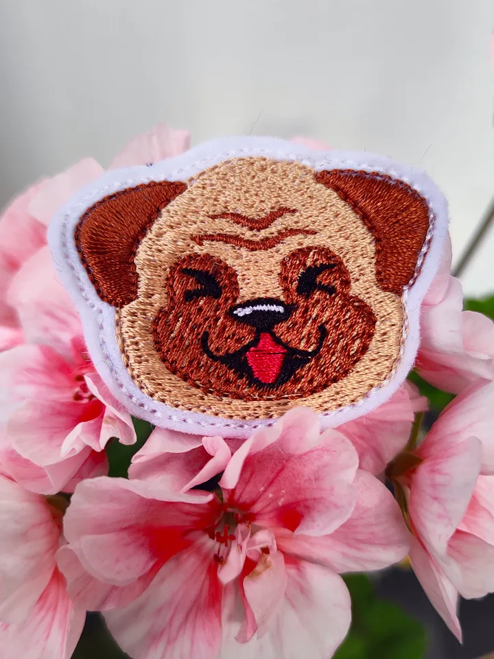 Machine embroidery design CUTE PUG