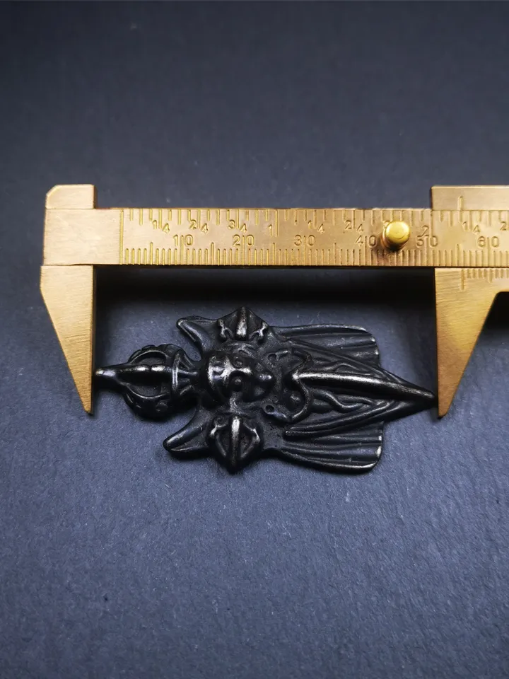 Gandhanra Antique Tibetan Buddhist Amulet,Black Garuda,Garula,Suparna,Golden-winged Bird Pendant,Made of Thokcha, 2.2 Inches