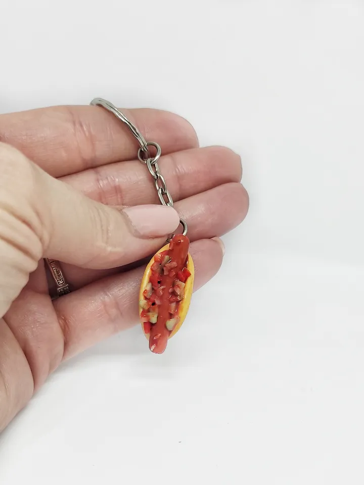 Realistic hot dog on keychain, food keychain, gift idea, fast food on keychain, bag accessory, keychain with decor