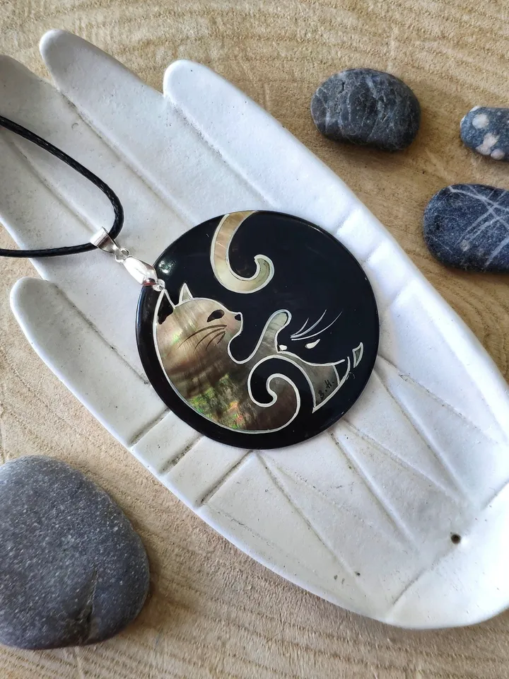 Pearl pendant necklace: Yin & Yang of black and white cat • Elegant symbolism on pendant for evening dress • Aesthetic gift for cat lover