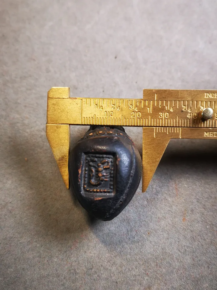 Gandhanra Old Tibetan Niang La Tsa Tsa Statue,Stupa Amulet,Pagoda Pendant,wit Scorpion Stamp,50 Years Old