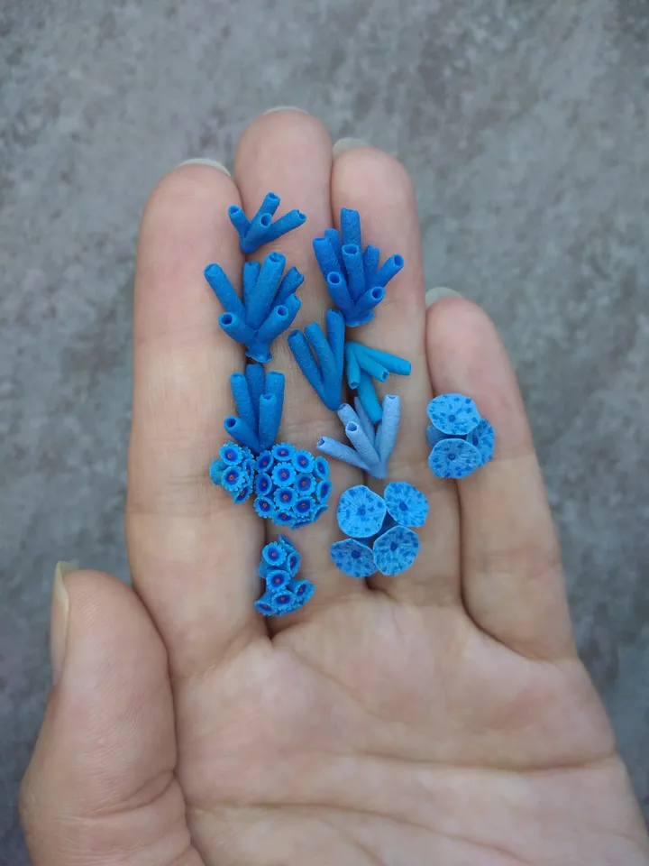 Set of miniature corals shades of blue, tiny corals for diorama, dollhouse or resin art