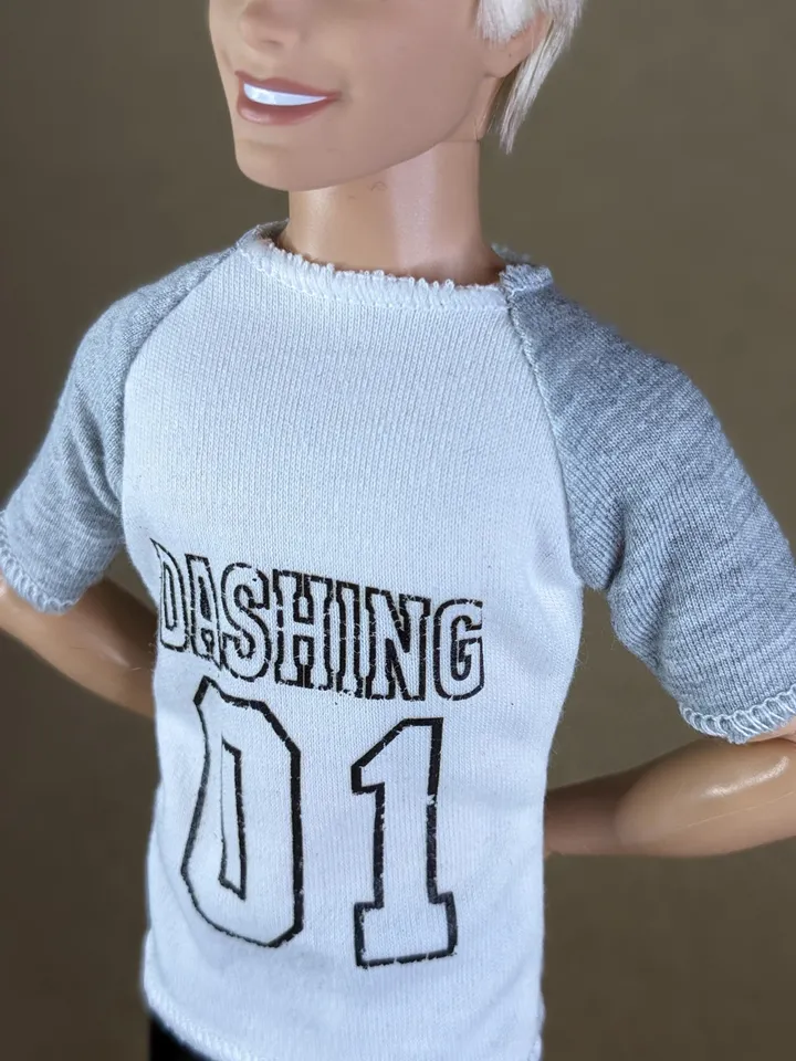White & gray printed T-shirt for 12-inch fashion male dolls