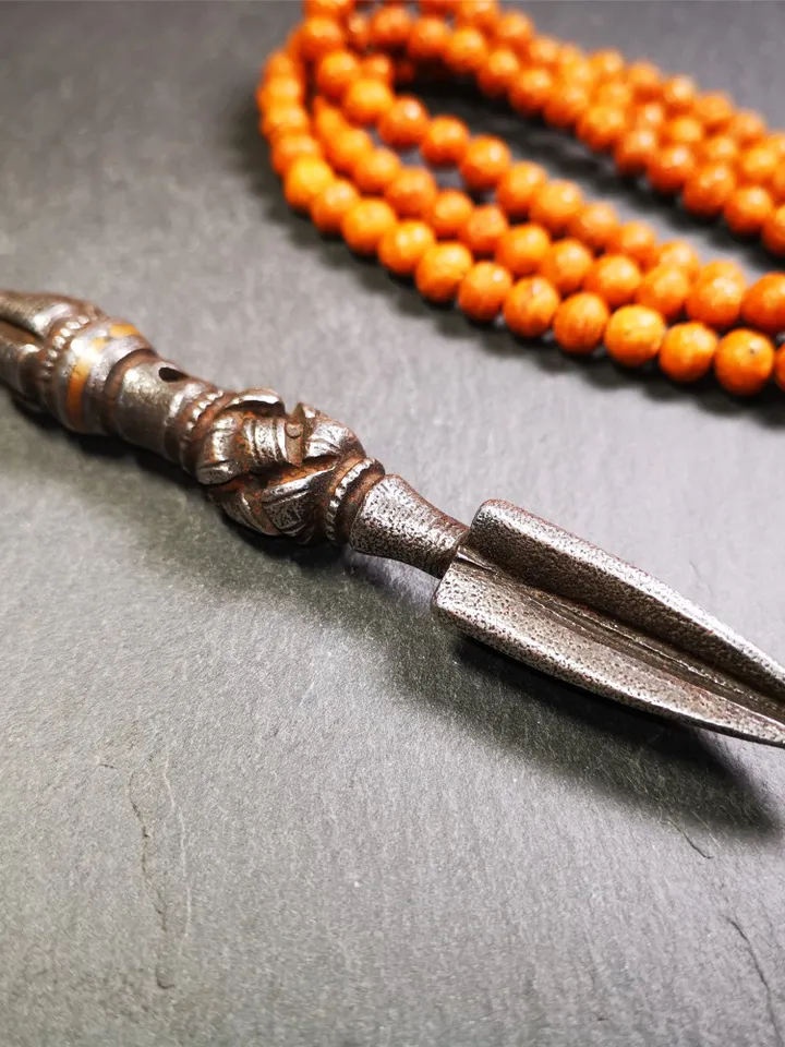 Gandhanra Handmade Tibetan Buddhist Ritual Implement - Kila -Dorje Phurba,Made of Cold Iron inlaid with Copper,5.1"