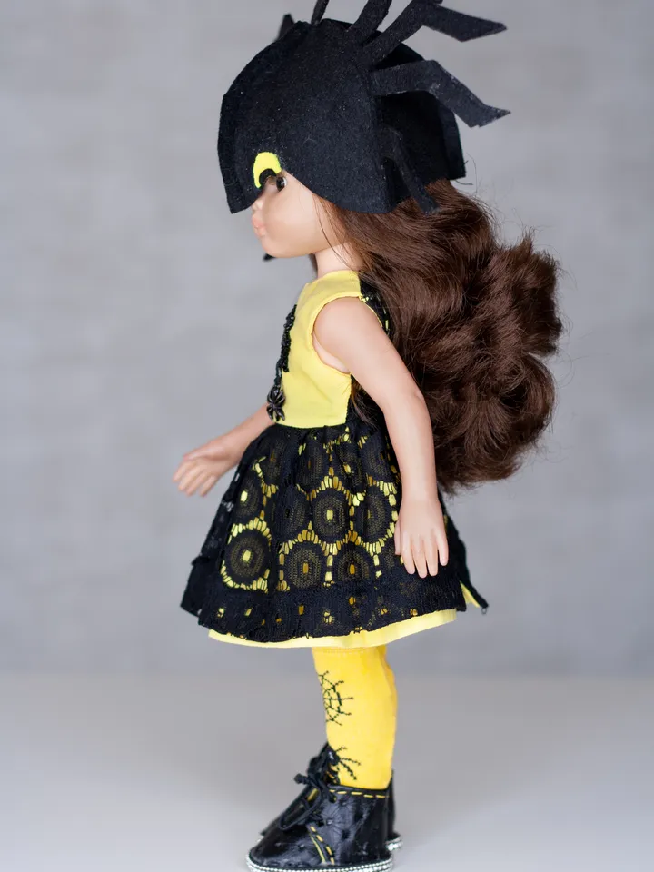 13 inch doll Halloween costume, Paola Reina doll set of clothes, Dianna Effner Little Darling, waist 13 - 14.5 cm