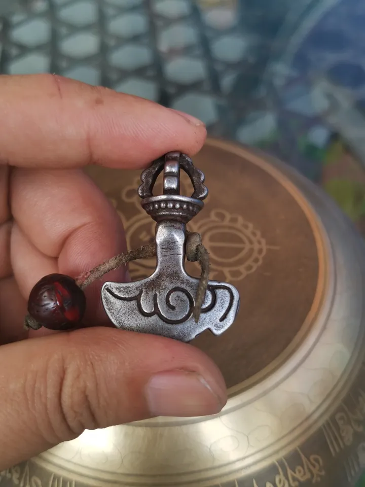 Gandhanra Antique Tibetan Amulet Pendant,Kartika(knife of the dakinis), Trantic Buddhism Dharma, Made of Thunder Iron