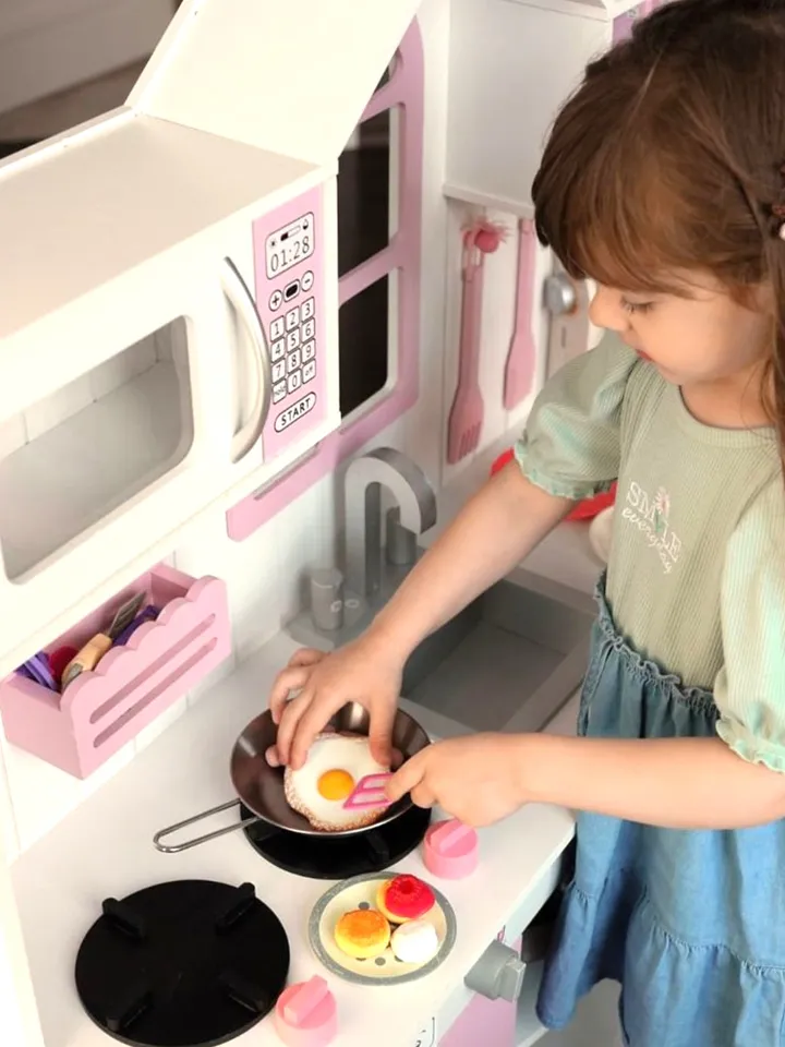 Set of Products for Children's Kitchen Hamburger 28 items