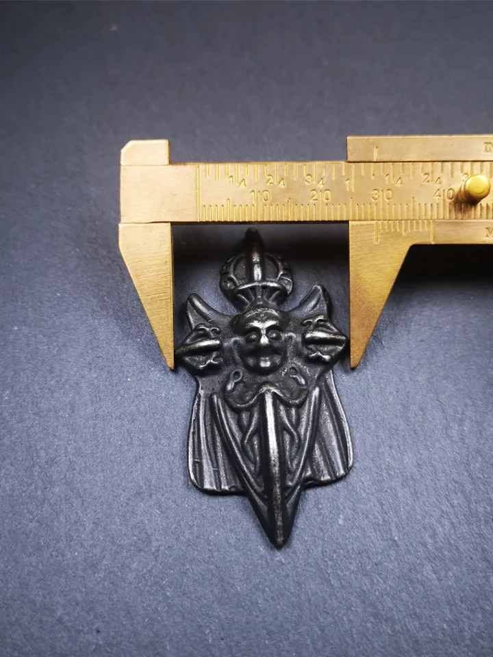 Gandhanra Antique Tibetan Buddhist Amulet,Black Garuda,Garula,Suparna,Golden-winged Bird Pendant,Made of Thokcha, 2.2 Inches