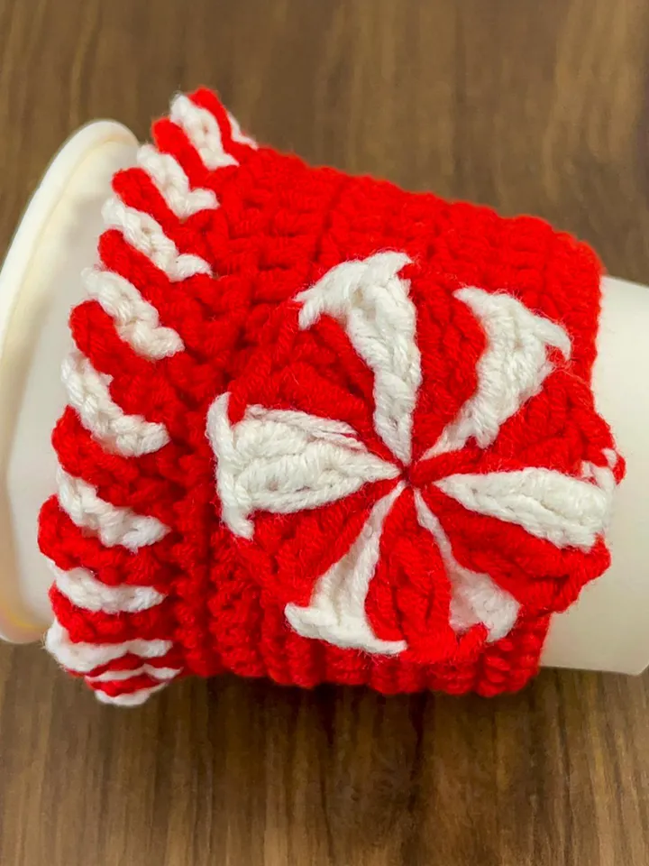 Christmas Crochet Cup Cozy PDF Pattern, Peppermint Coffee Sleeve Tutorial, DIY Cup Cover, Handmade Holiday Crochet Pattern