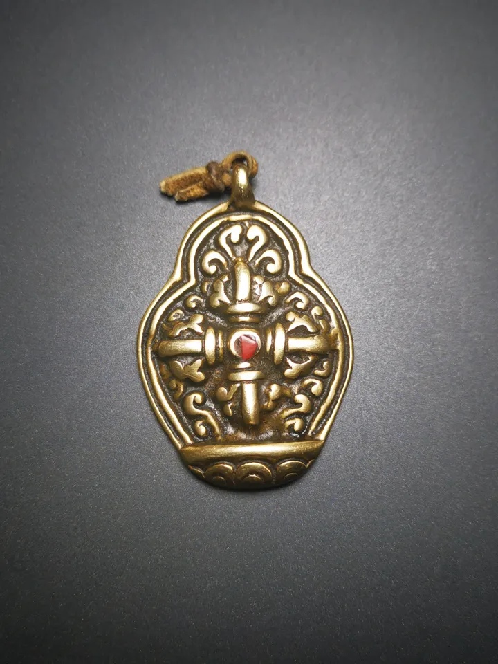 Gandhanra Antique Tibetan Buddhist Protective Pendant,A Tibetan Cross Vajra Amulet, 50 years old