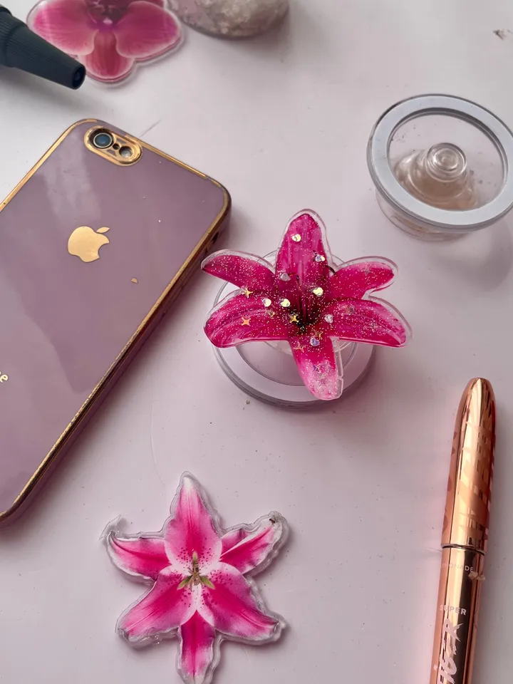 Magsafe Pink Lily Flower Phone Grip, Elegant Floral Phone Grip, Phone Accessory, Flower Popsocket