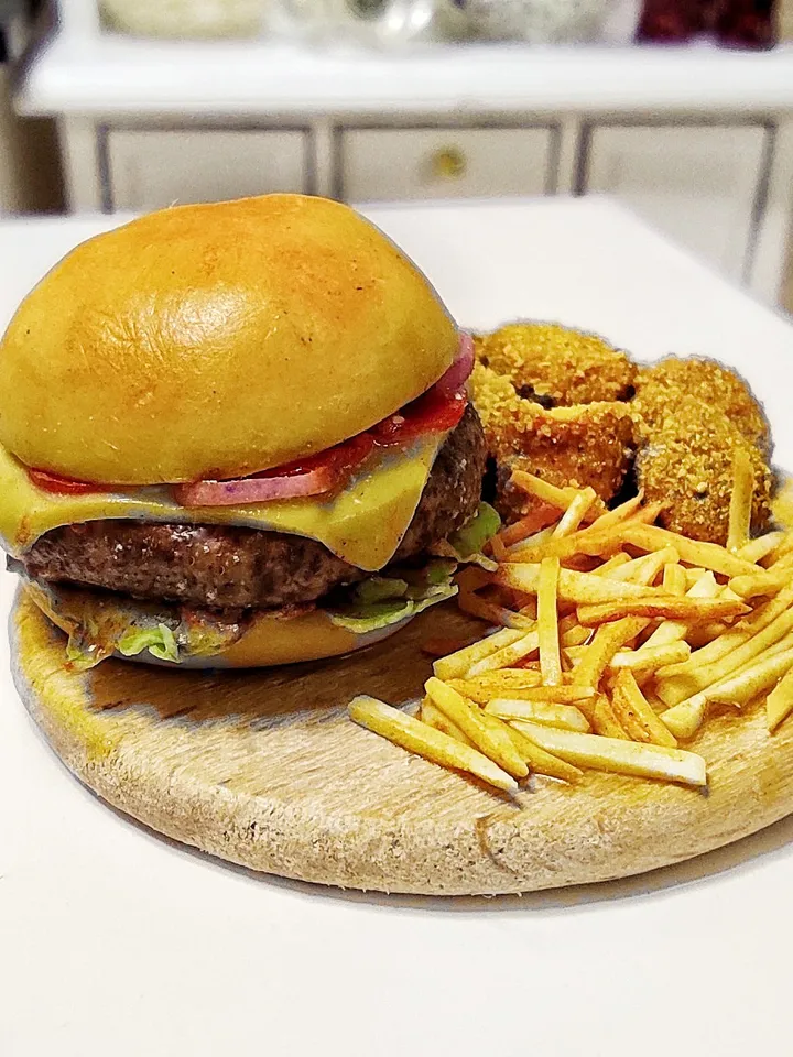 Fast food made of polymer clay - burger for dolls - fries for dolls - dollhouse miniature - food for dolls - gift