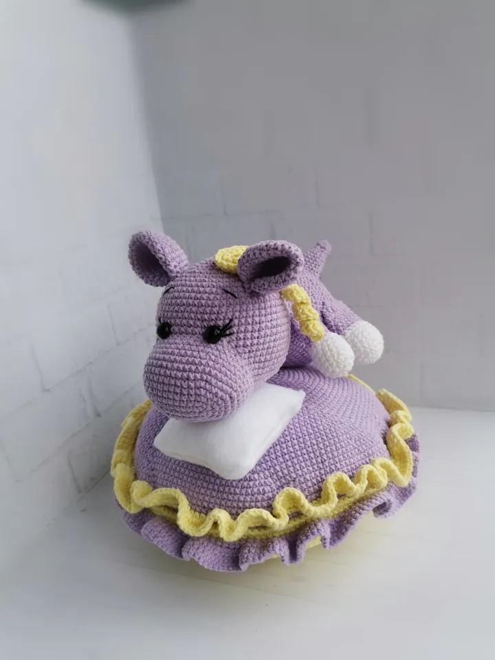 Crochet pattern pillow and crochet pattern hippo