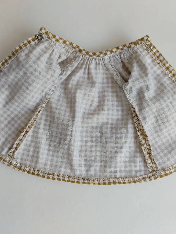 PDF sewing pattern for Paola Reina dolls.