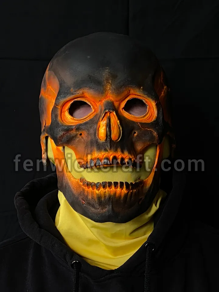 Scorched Mask - Ghost Rider/Helm with Movable Jaw