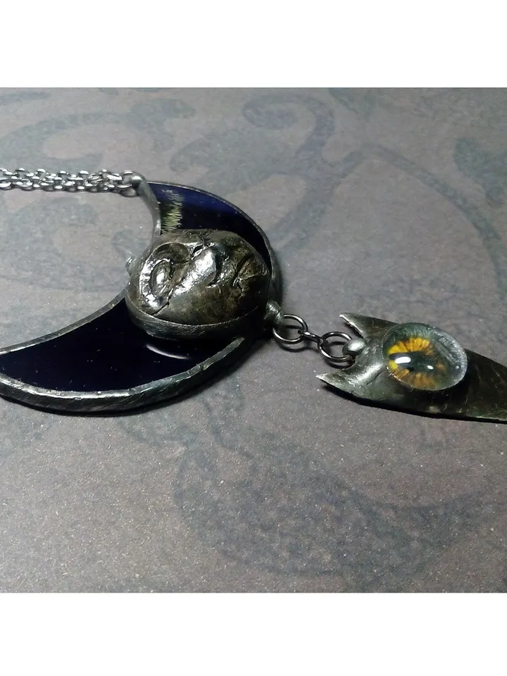 Moon crescent necklace, blood moon necklace, Moon Goddess, black Lilith, Halloween moon, witchy aesthetic, witch bat