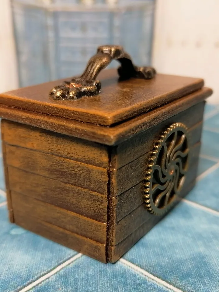 Dollhouse box. Miniature box.Dollhouse accessories.