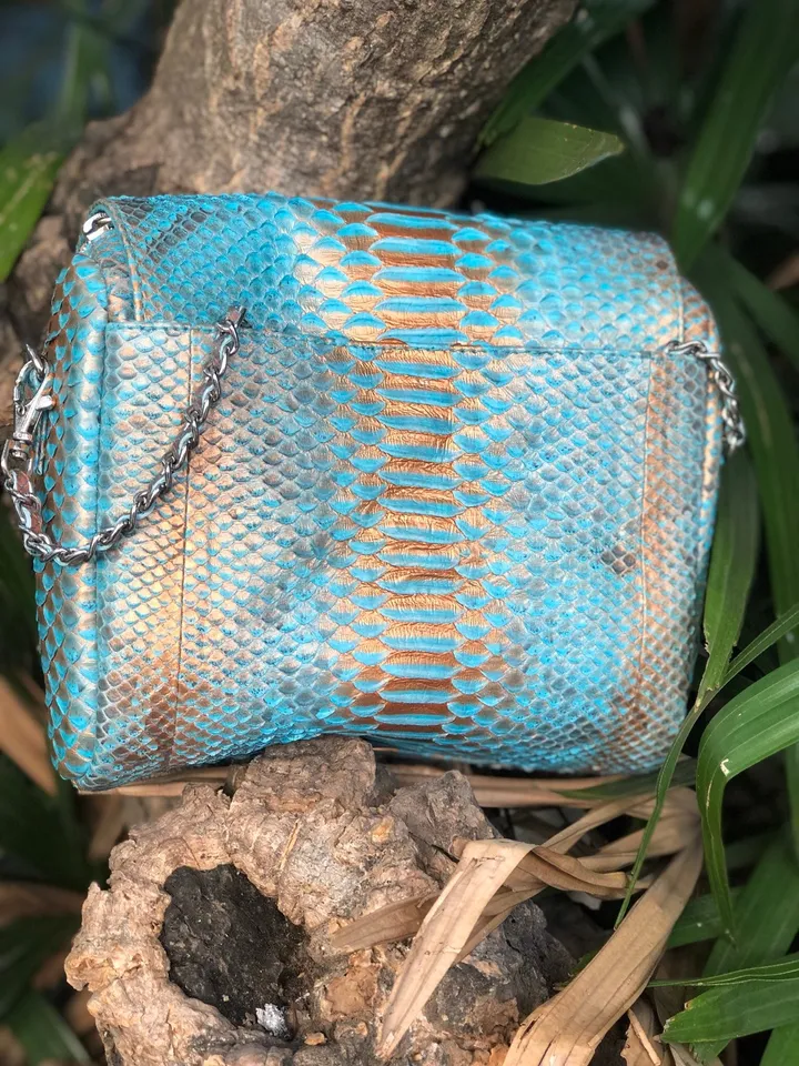 Genuine Python Skin Classy Crossbody Chain Bag Handmade| Tassel Bag Python Detachable Chain Clutch Blue Turquese Trends Classy Elegant Purse