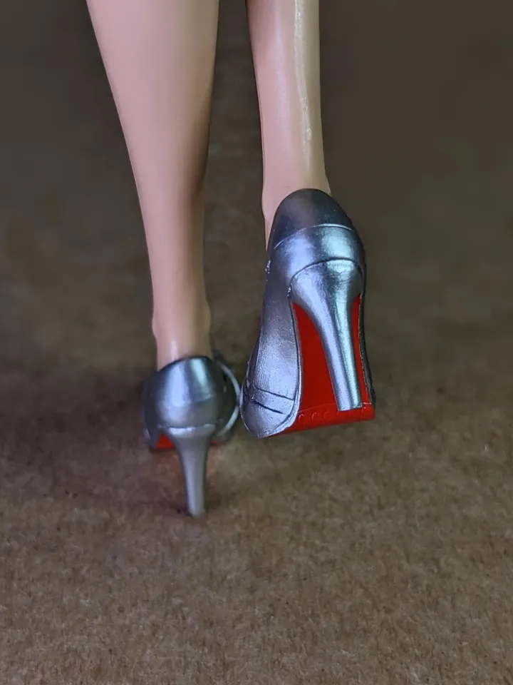 Silver heels sandals for fashion female dolls (Color Infusion, MH)