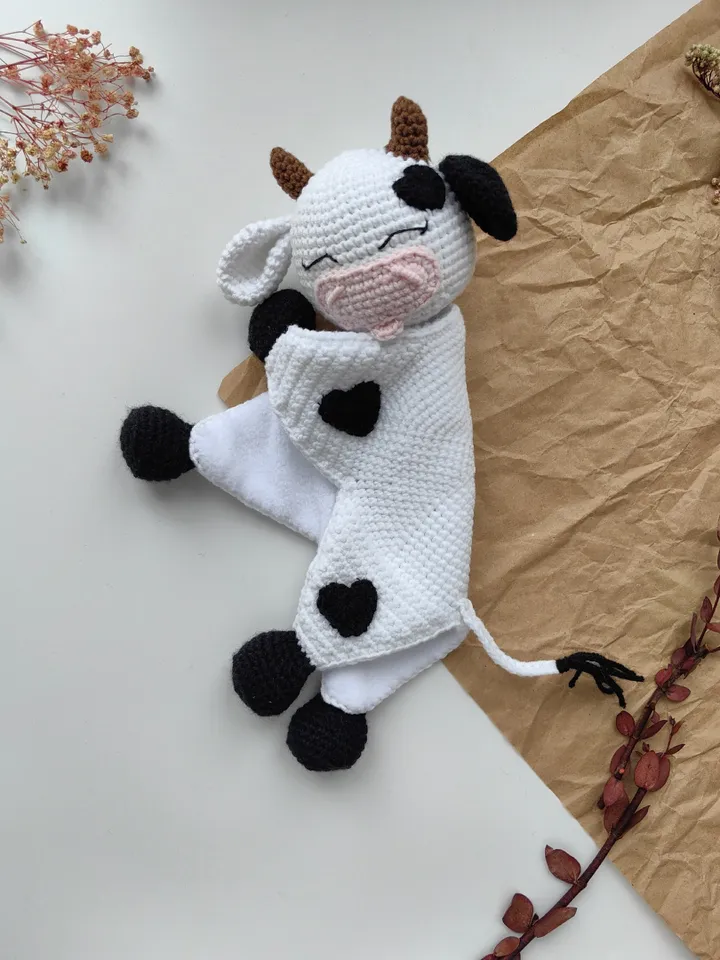 Lovely comforter cow