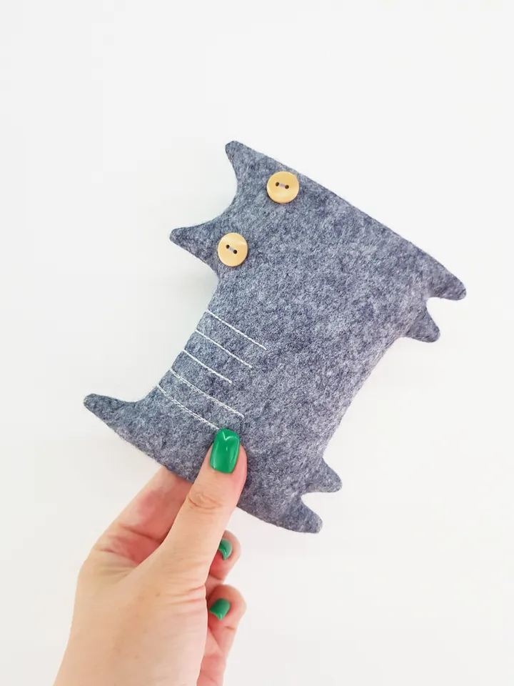 2 Felt Cats sewing patterns, set of 2 digital tutorials in english, Felt animals patterns