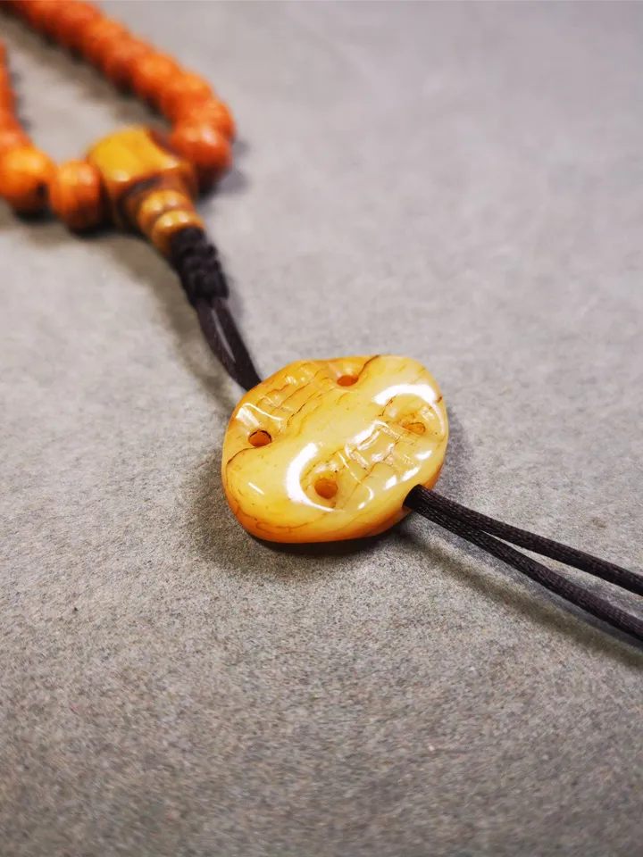 Gandhanra Handmade Tibetan Yak Bone Carved Vajra Bead Amulet for Mala,Prayer Beads,Jewelry Accessories