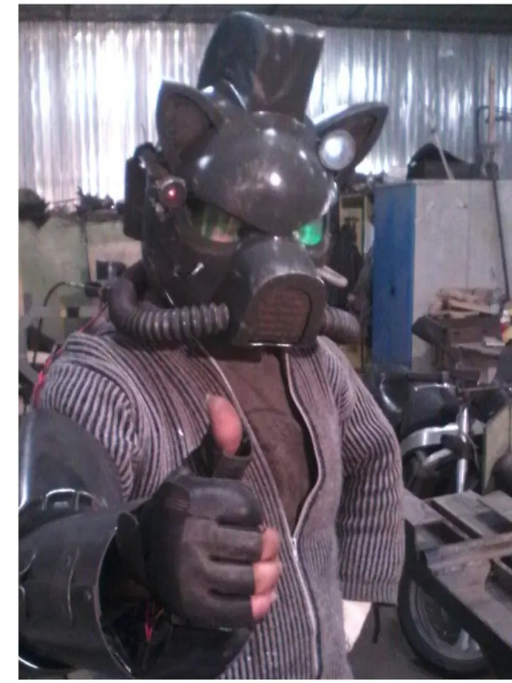 Fallout pony - cosplay - Fallout Equestria - my little pony - fallout helmet - m