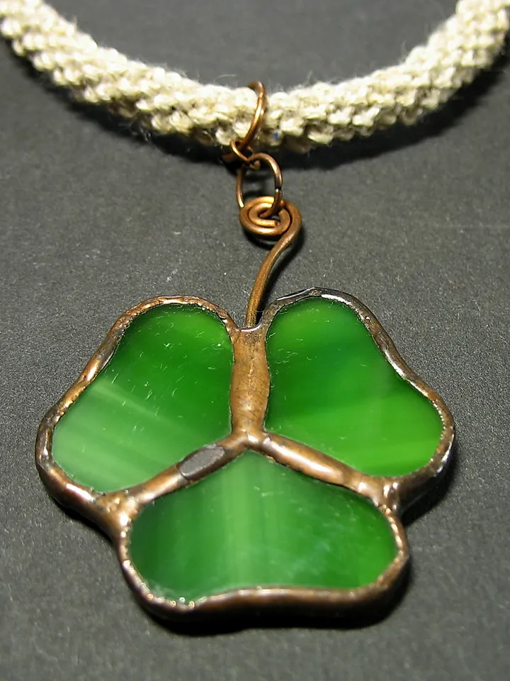 Shamrock necklace, st patricksday, Clover leaf, trefoil, St Patricks clover, Green trefoil,  Irish necklace, st patrick