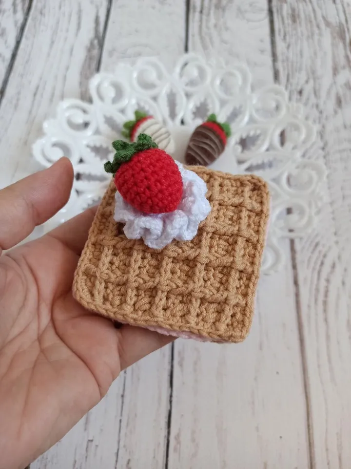 Set crochet sweets, crochet strawberry,food pretend to play, children kitchen