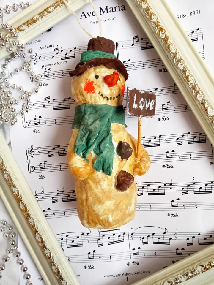 Handmade Christmas snowman in vintage style, cotton paper mache Free shipping