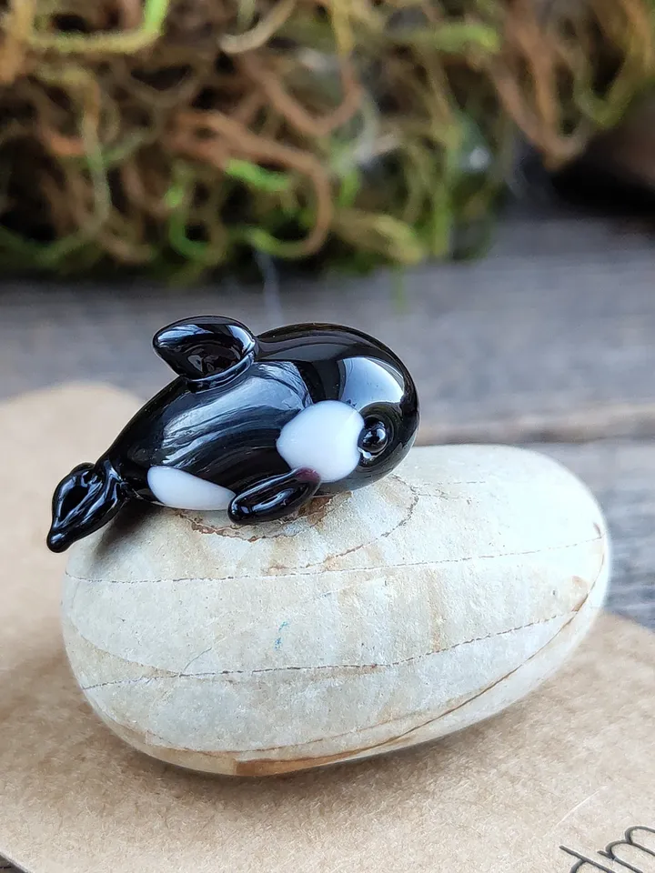GLASS FIGURINES Orca whale figurine miniature orca figurine Tiny glass animals Miniature animals Blown glass art Terrarium Dollhouse