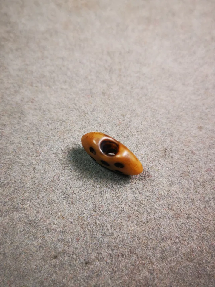 Gandhanra Handmade Tibetan Pendant Bead,Yak Bone Carved Vajra Pendant Bead for Mala,0.7" * 0.4"