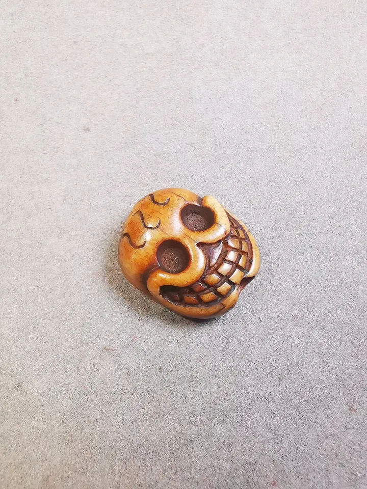 Gandhanra Handmade Tibetan Pendant Bead,Bone Carved Spacer Bead for Mala,Skull Sitavana Amulet Pendant