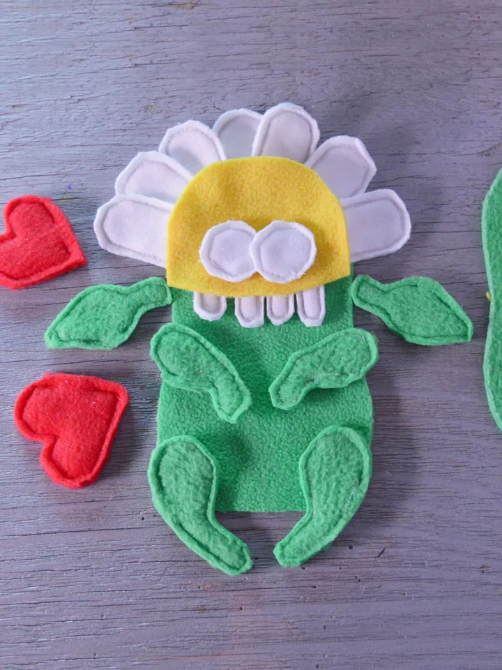 PDF Plush Plant Set โ Fleece Toy Patterns (3 in 1)