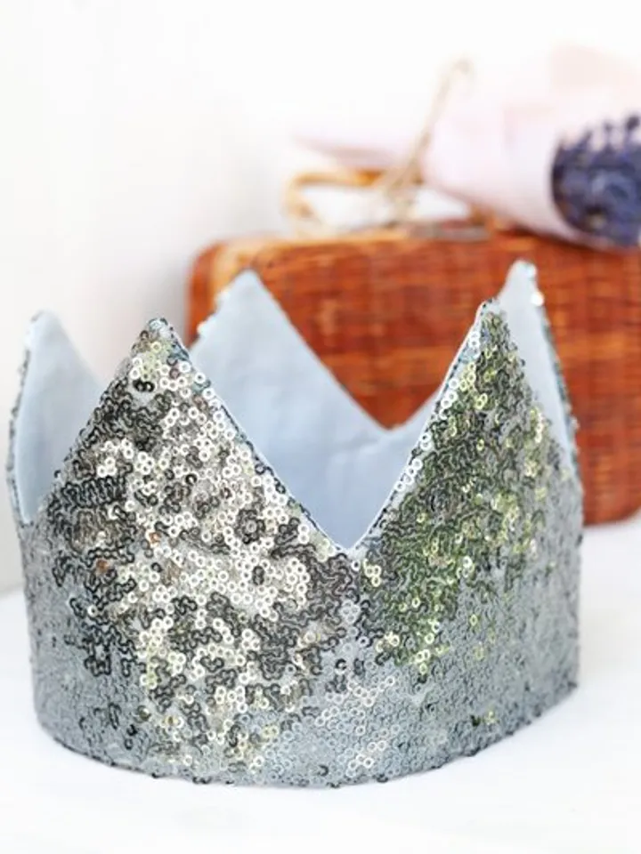 Grey Sequin Crown