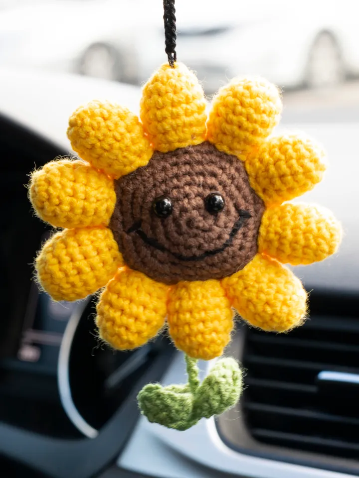 Sunflower car hanging, car accessories for women, rear view mirror boho charm, cute car pendant, jeep car mirror hanger