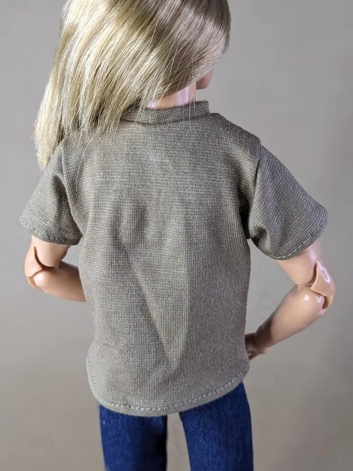Khaki T-shirt for 12-inch fashion male dolls