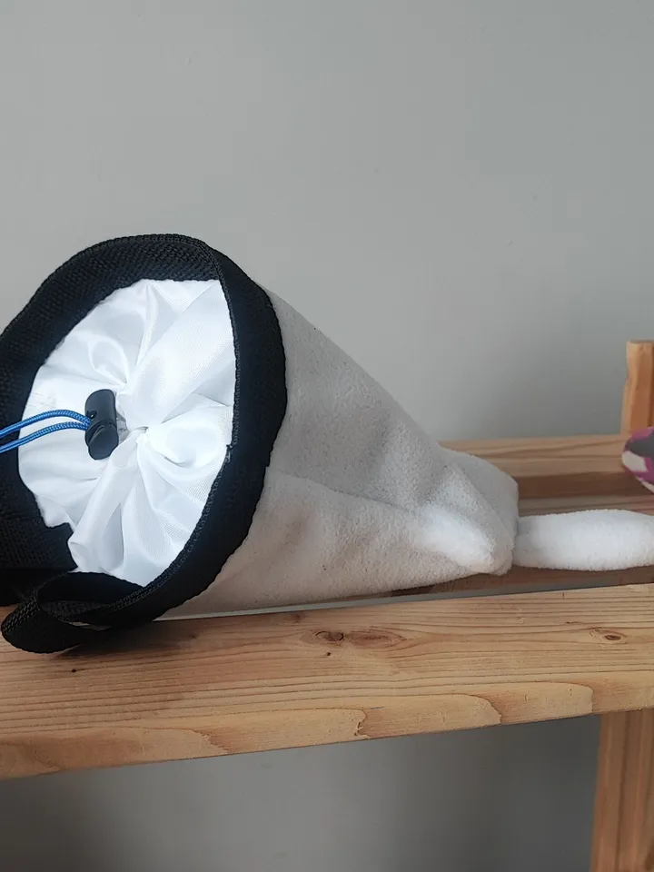 Chalk bag Polar bear for rock climbing