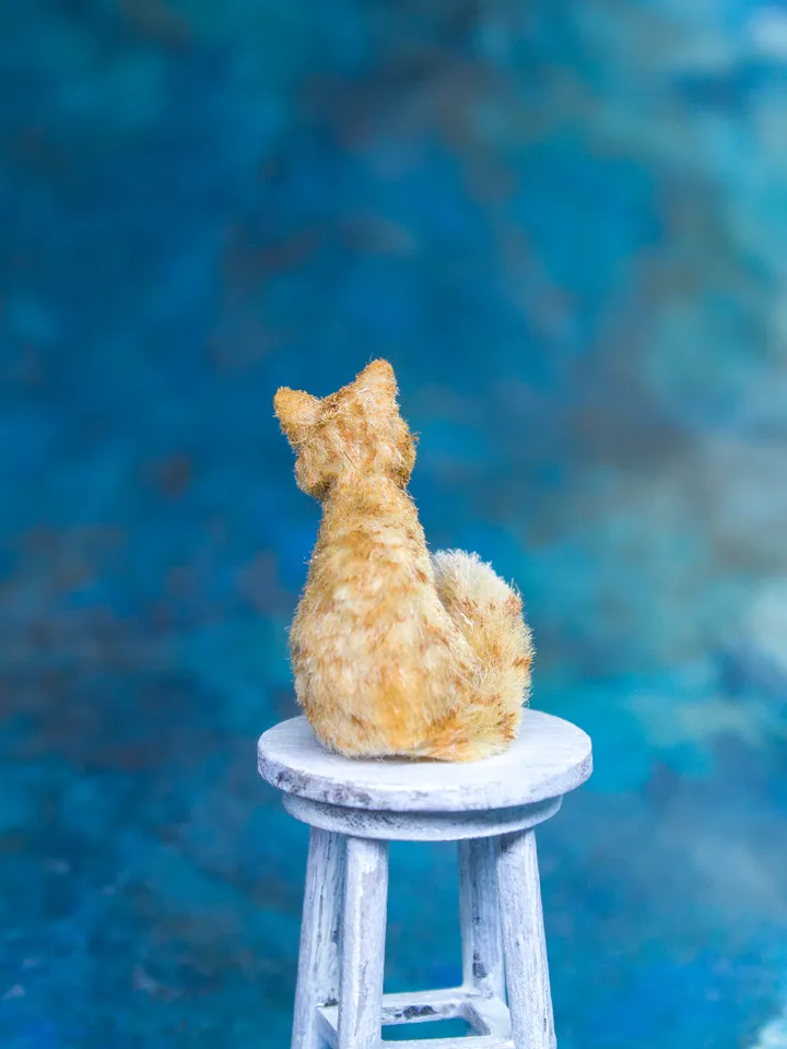 MINIATURE cat for dollhouse decoration