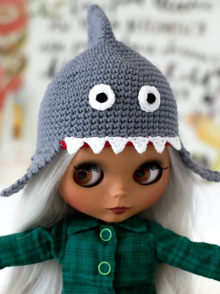 Shark hat for Blythe doll, Pullip doll, Icy doll, animals hat with ears for Halloween, crochet accessories for dolls