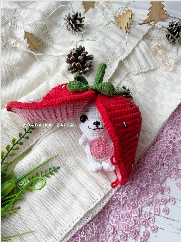 PDF Crochet Strawberry Fox Amigurumi Pattern, Crochet Fruits Pattern, Cute amigurumi fox, Crochet Amigurumi fruit Toy, Small Toy Pattern